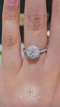 Load and play video in Gallery viewer, Lucce Presa 1.04ct Forever ONE Moissanite 14K White Gold
