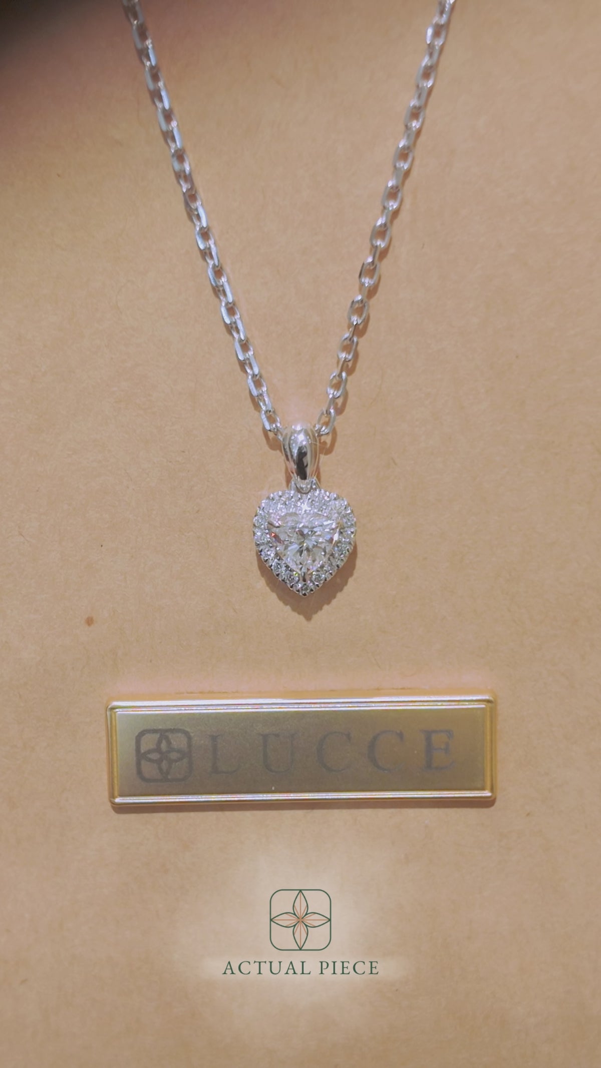 Load and play video in Gallery viewer, LUCCE Heart cut Diamond necklace with Halo Pendant Necklace in Gold or Platinum
