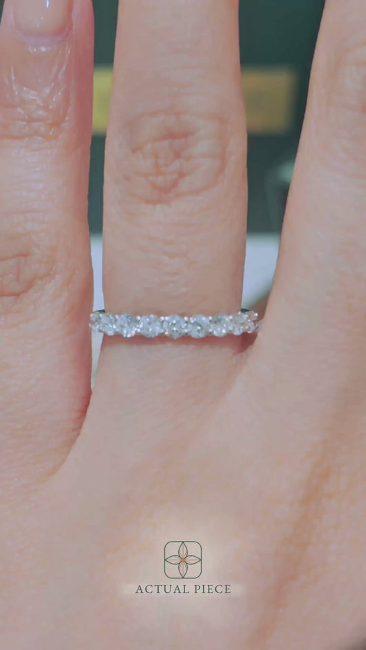 LUCCE RIVERA™ Ida 9-Stone Round 0.54ctw Natural Diamond 18K White Gold