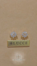 Load and play video in Gallery viewer, Lucce Constance Si Earrings 0.96CTW Lab Diamond 18K Yellow Gold
