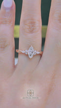 Load and play video in Gallery viewer, LUCCE ALESSA™ Marquise Lab Diamond 0.52ct D VVS2 IGI 14K Rose Gold
