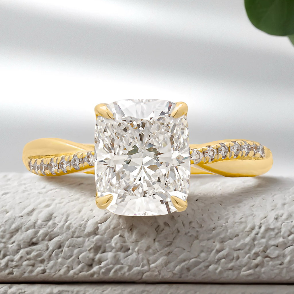 Lucce Fiore Cushion Lab Diamond 2.04ct D VVS2 Ex IGI 18K White Gold/18K Yellow Gold