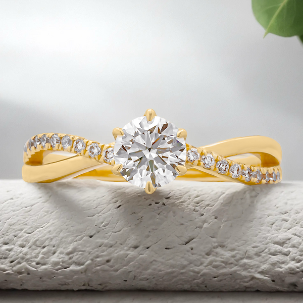 Lucce Fiore Sei Round Lab Diamond 0.53ct D VVS2 Id IGI 14K Yellow Gold