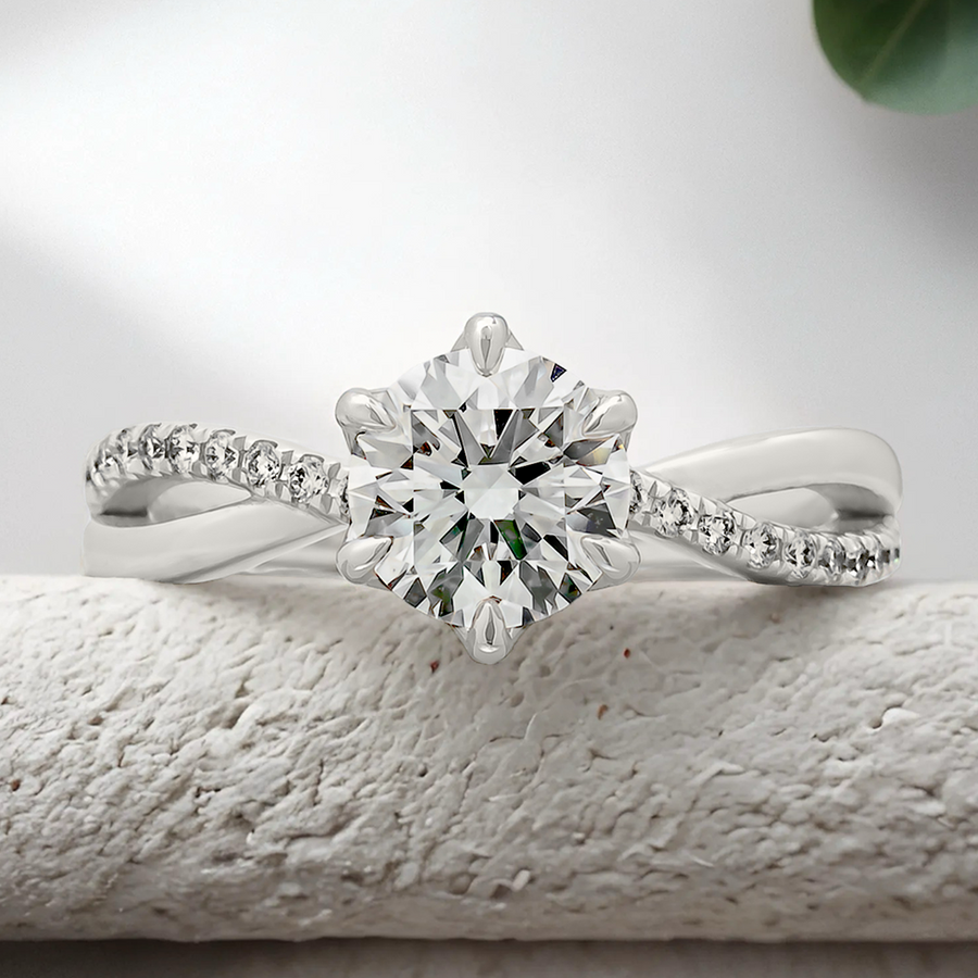 Load image into Gallery viewer, LUCCE FIORE™ Sei Round Lab Diamond 1.01ct D VS1 Id IGI 14K White Gold
